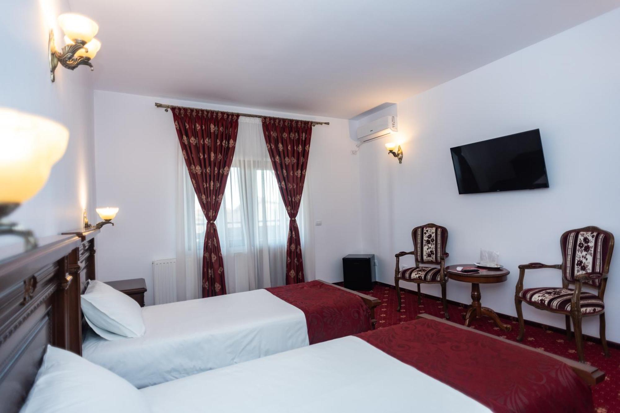 Hotel Tango margo Valea Lupului  Zewnętrze zdjęcie
