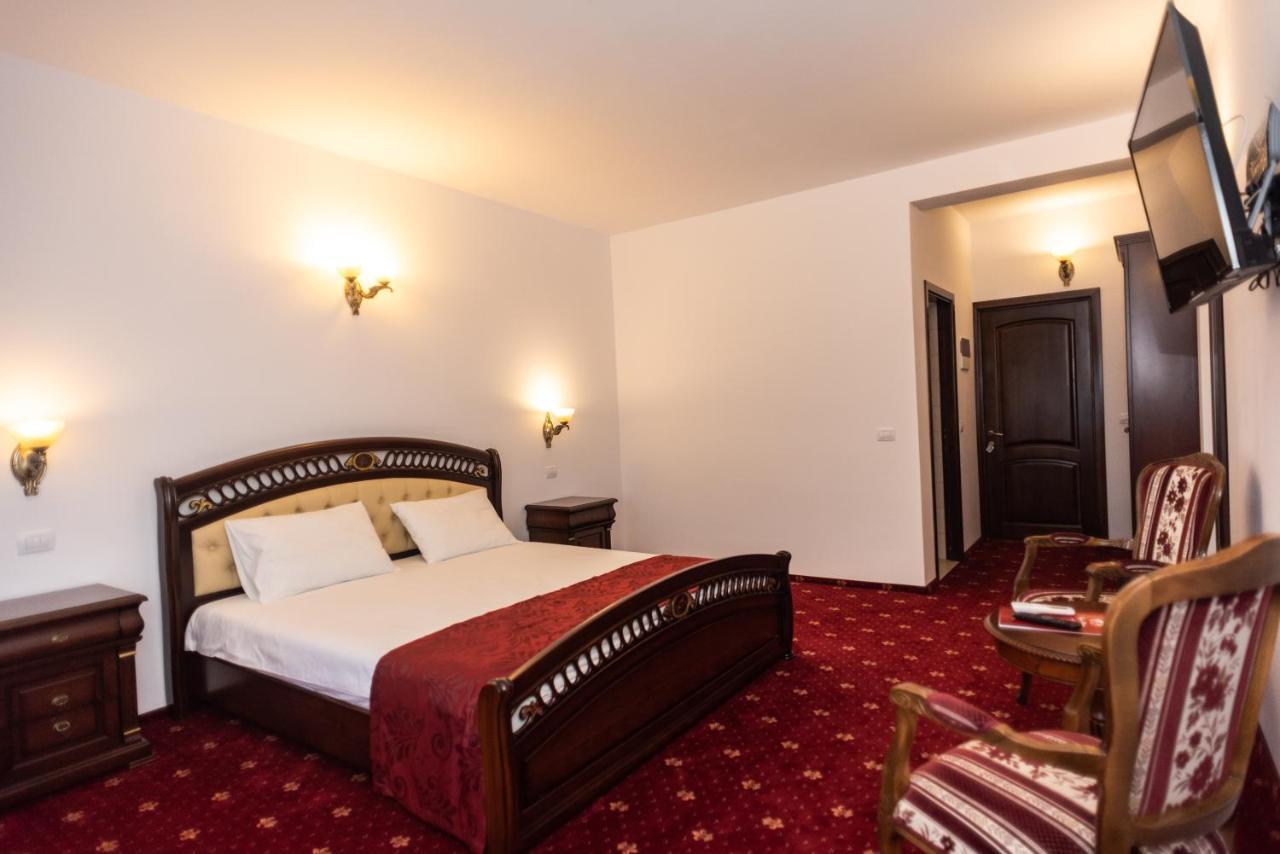 Hotel Tango margo Valea Lupului  Zewnętrze zdjęcie